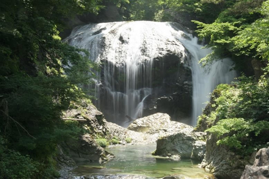 関山大滝